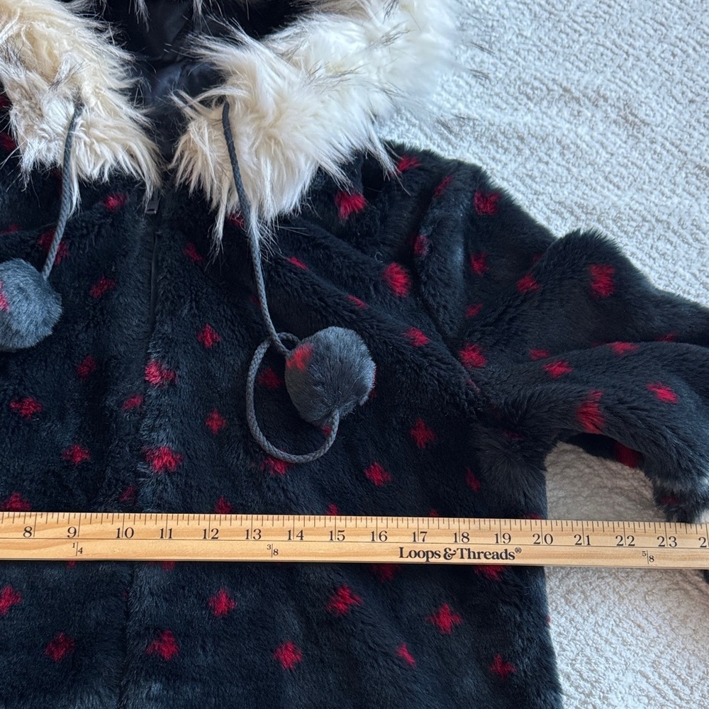 Black Mountain Cozy Black and Red Faux Fur Hooded Puffer Jacket Sz S - Picture 4 of 11